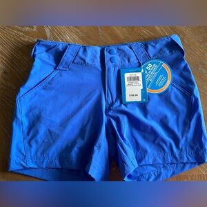 NWT. Columbia Omni-Shade PFG Coral Point Short